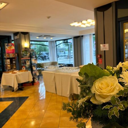 Hotel Gabbiano Cattolica Zewnętrze zdjęcie