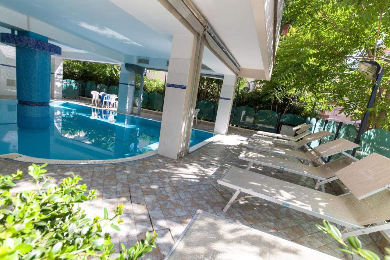 Hotel Gabbiano Cattolica Zewnętrze zdjęcie