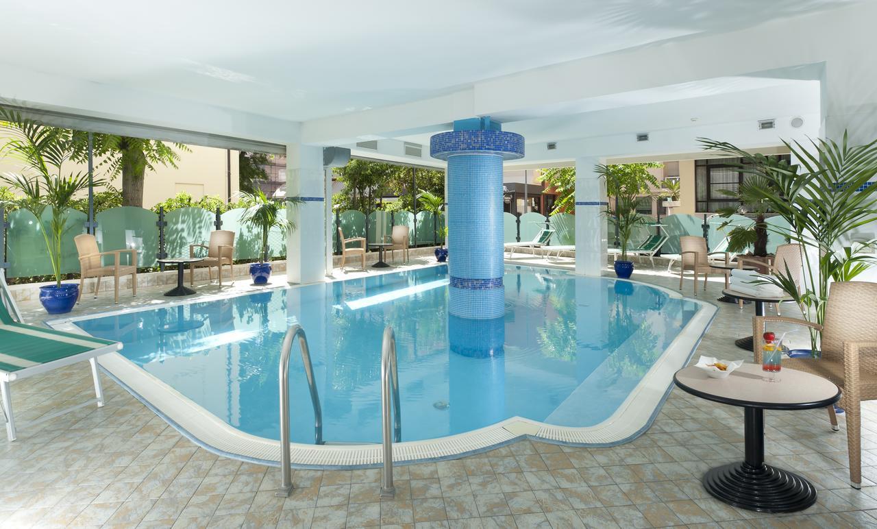 Hotel Gabbiano Cattolica Zewnętrze zdjęcie